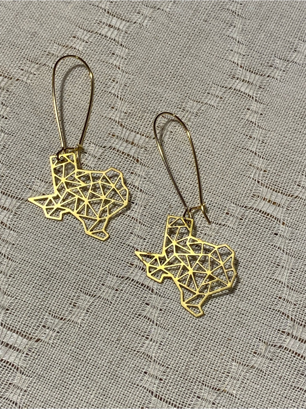 Geometric Texas Outline Drop Earrings - Gold